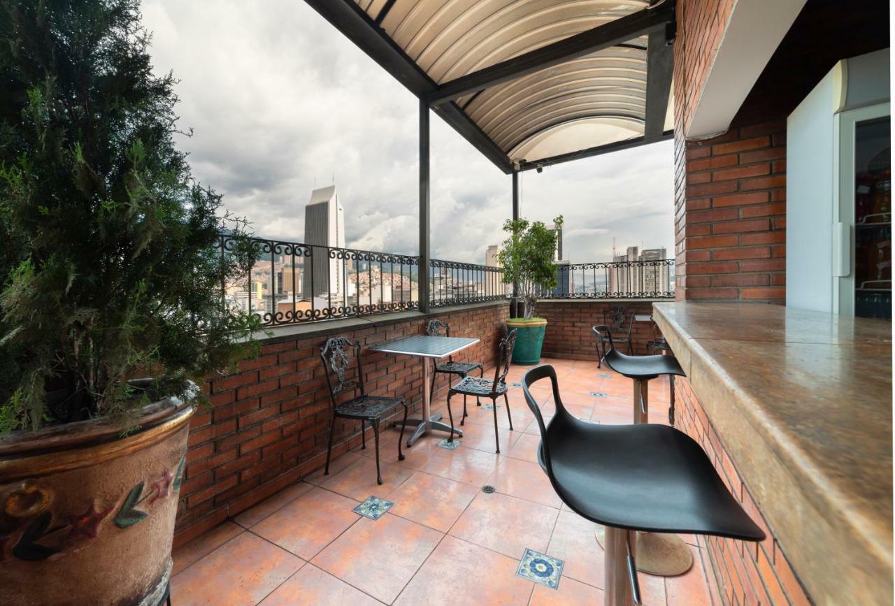 Ayenda 1235 Botero Hotel Medellin Exterior photo